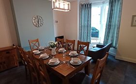 West Cliff Townhouse With Parking